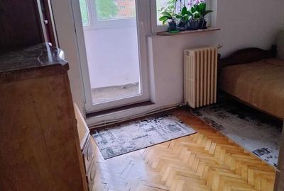 Apartament cu 4 camere decomandat în Dacia - 7