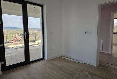 🏡 Casă de vânzare Ciurea – priveliște superbă, construcție solidă - 7