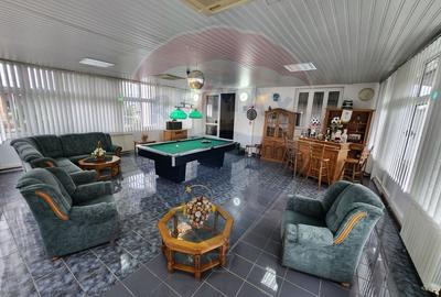 Casă cu 9 camere cu Canalizare în Ultracentral - 12