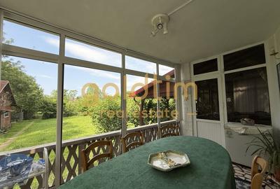 Casă individuală cu 7 camere cu Canalizare în Cornu - 13