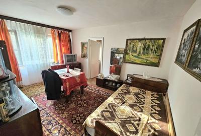 Apartament cu 3 camere semidecomandat în Moroasa 2 - 3