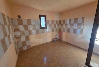 Casă cu 4 camere cu Teren 1710 Mp în Central - 13