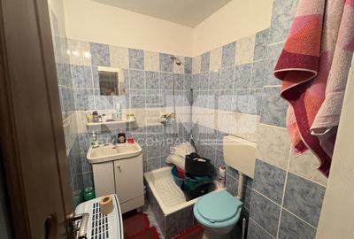 Apartament cu 4 camere decomandat, mobilat în Central - 2