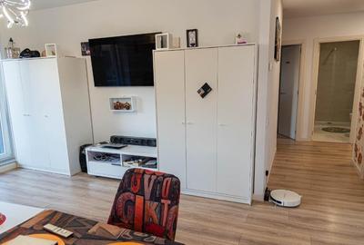 Apartament cu 4 camere decomandat, mobilat în Morarilor