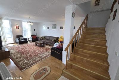 Casă cu 4 camere cu Teren 306 Mp în Aradul Nou - 9