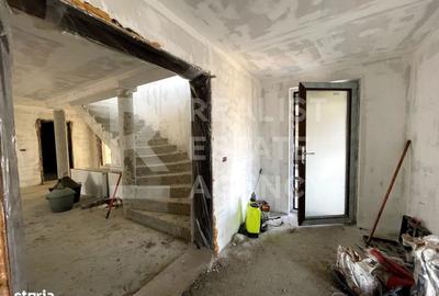 Casă cu 5 camere cu Teren 1000 Mp în Rediu - 14