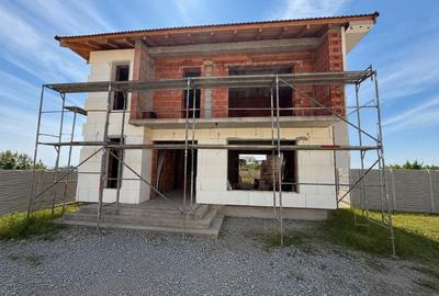 Casă individuală cu 6 camere cu Teren 330 Mp în Cetate - 3