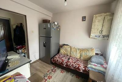 Apartament cu 3 camere semidecomandat în Valea Rosie - 4