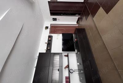 Apartament cu 3 camere în Central - 3