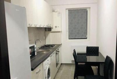 Garsonieră în Apărătorii Patriei