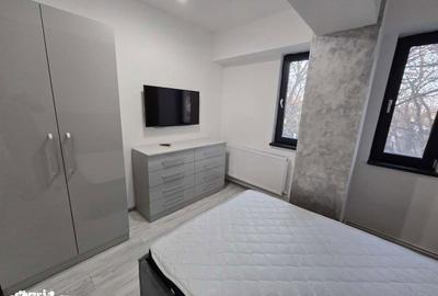 Apartament cu 2 camere decomandat în Central - 2
