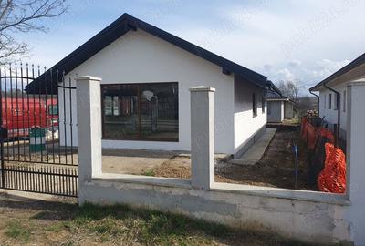 Casă cu 4 camere cu Teren 6 Mp în Tăuții-Măgherăuș - 5