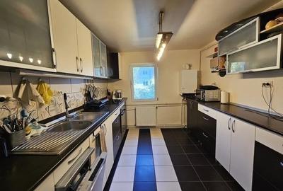 Apartament cu 4 camere decomandat, mobilat în Frumoasa - 2