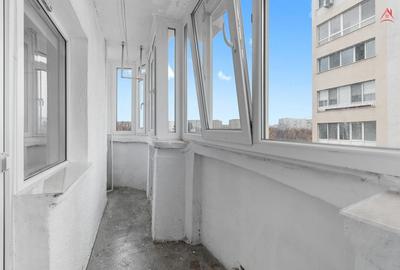 Apartament cu 2 camere decomandat în Tei