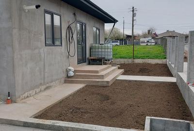 Casă cu 4 camere în Central - 2