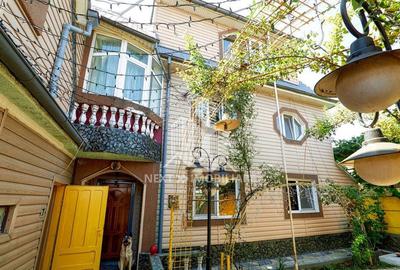 Casă cu 8 camere cu Teren 332 Mp în Agigea - 7