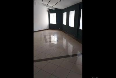 Spațiu comercial, de 570 mp, în Gara de Nord - 4