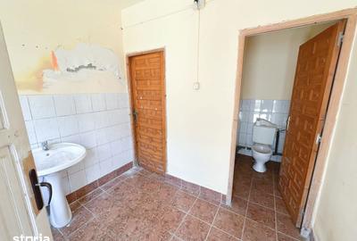 Casă cu 3 camere cu Teren 700 Mp în Adămuș - 2
