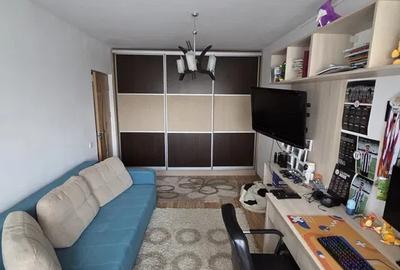 Apartament cu 2 camere decomandat, mobilat în Florești - 3