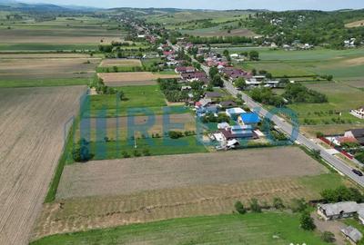 Teren de 3043 mp, în Prisaca - 2