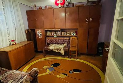 Casă cu 3 camere în Central - 1