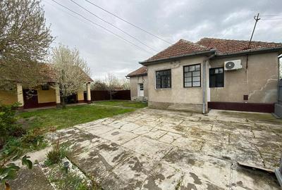 Casă cu 2 camere cu Teren 2880 Mp în Sintea Mare - 10