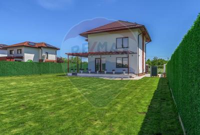 Vila frumoasa cu 5 camere, 700 mp currte si pompa de caldura - Saftica - 25