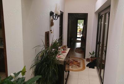 Casă cu 7 camere în Cetate - 5