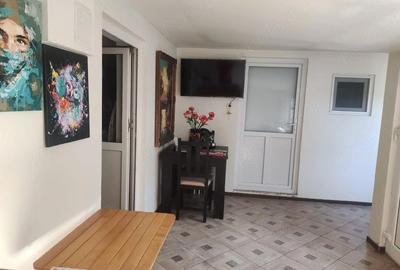 Casă cu 4 camere cu Teren 194 Mp în Central - 7