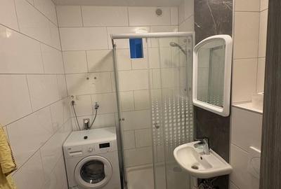 Garsonieră decomandată în Central - 1