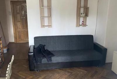Apartament cu 2 camere, semidecomandat - zona Centru Istoric - 1