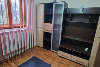 De inchiriat in Botosani!Apartament 3 camere Parc Eminescu - 11