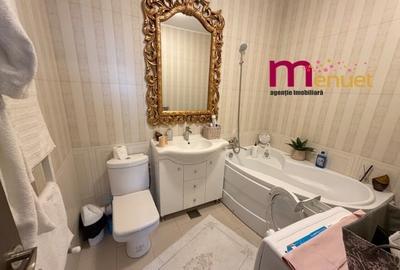 Apartament 4 camere,zona Barajului,etaj 2 - 2