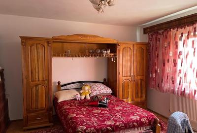 Casa P+M cu toate utilitatile si teren de 468mp in Bariera Valcii - 6