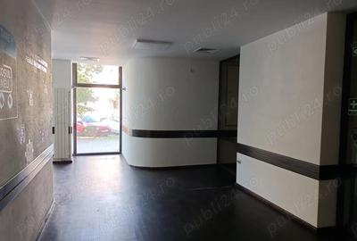 Spațiu comercial, de 140 mp, în Ultracentral - 3