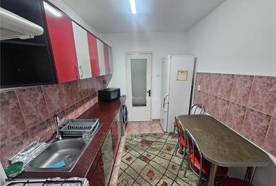 Apartament cu 2 camere semidecomandat în Micro II - 18