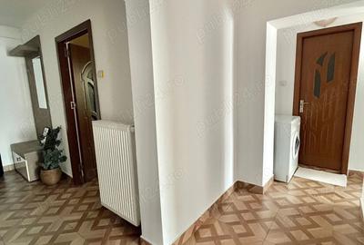 Apartament cu trei camere - 8
