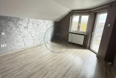 CASA ELEGANTA CU TEREN 1500MP,ZONA PETROM - 1