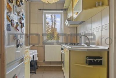 2 Camere, circular, 3/10, bloc Z, zonă foarte verde, metrou Favorit, Comision 0% - 7