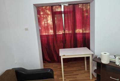 2 camere , Tonis Nord , Hortensiei , 2/4 , OCAZIE SE  VINDE URENT