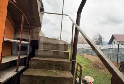 Casă cu 7 camere cu Canalizare în Tohanu Vechi - 10