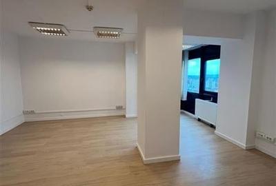 Spatiu de birouri renovat, Centrul Civic, Brasov - 12