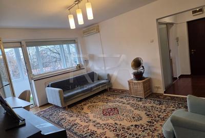 Apartament cu 3 camere semidecomandat, mobilat în Drumul Taberei