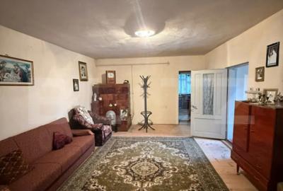 Casă cu 3 camere cu Teren 2745 Mp în Central - 3