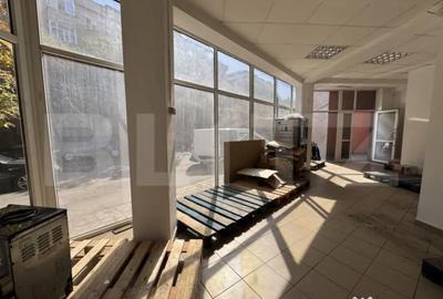 Spațiu comercial, de 120 mp, în 1 Mai