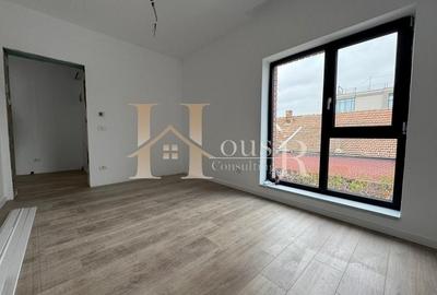 Casa Individuala in Oras.Proiect Modern.Car Port - 10