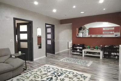 Casă cu Teren 1000 Mp în Lipănești - 1