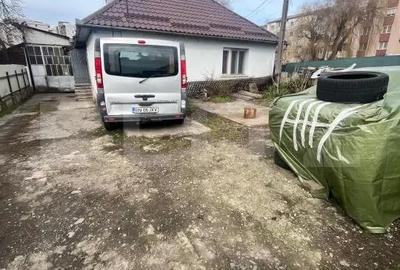 Casă cu Teren 908 Mp în Sud - 1