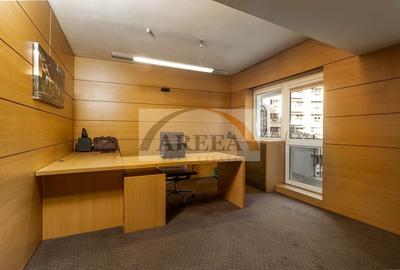 UNIRII FANTANI - 5 camere de vanzare - investitie rara si eleganta - 2