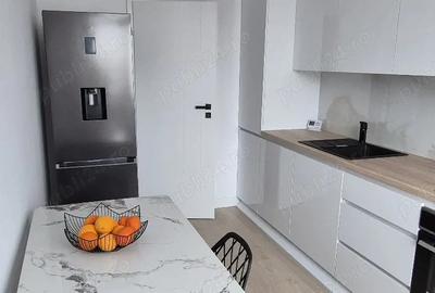 Apartament cu 3 camere decomandat în Jiului - 9